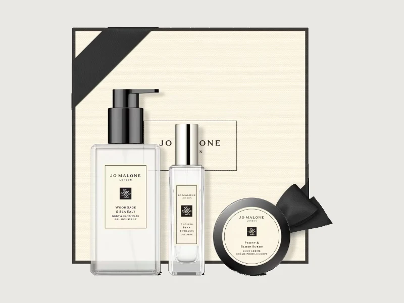 Jo Malone London gift set: body and hand wash, cologne and body crème with a cream gift box