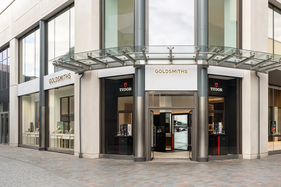 Goldsmiths showroom at 100 Bond Street, Chelmsford